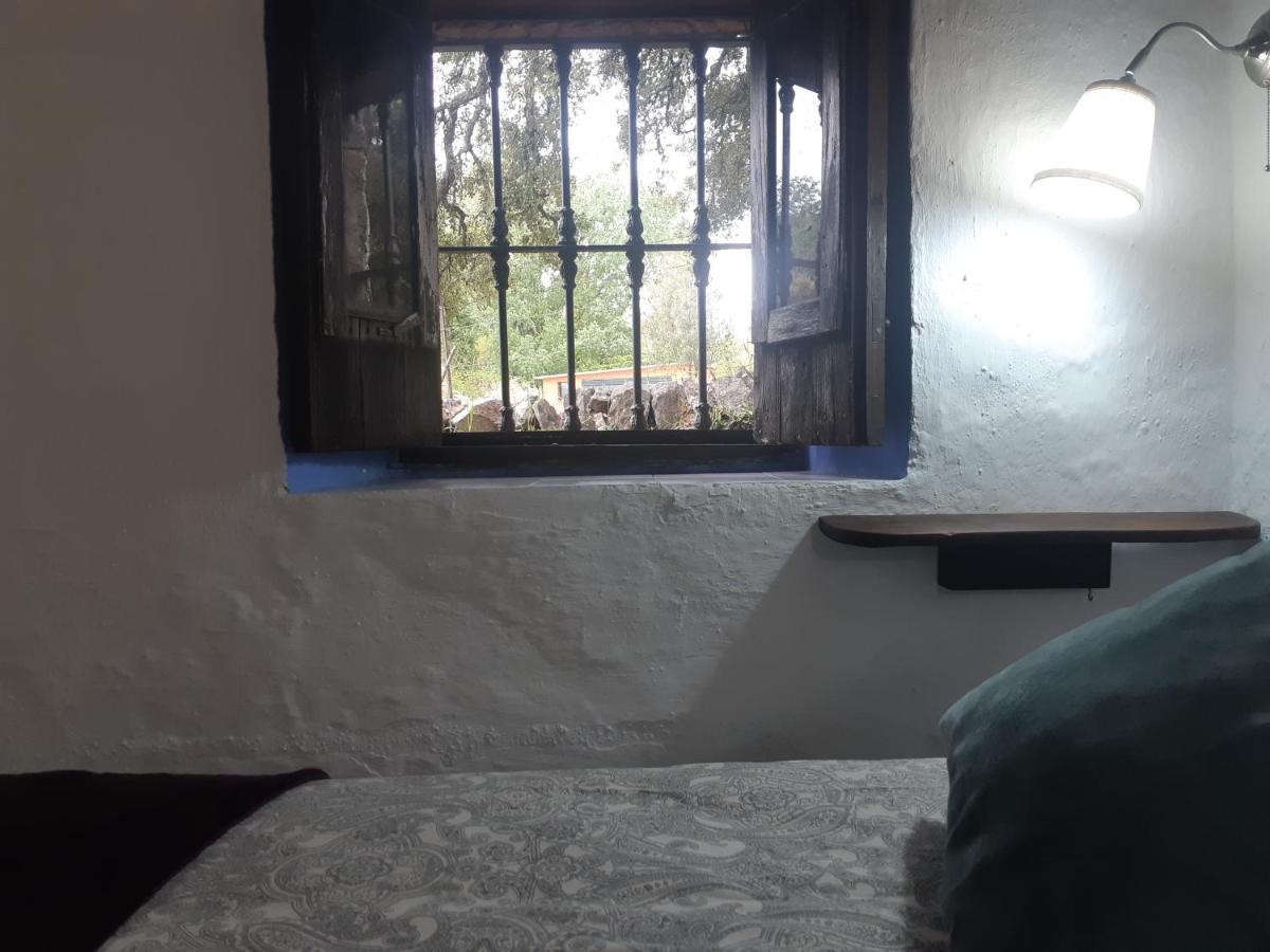 Bonita Casa Rural En La Sierra De Aracena La Presa  Eksteriør billede