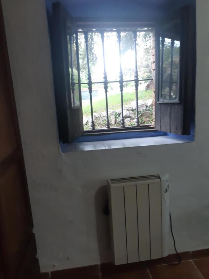Bonita Casa Rural En La Sierra De Aracena La Presa  Eksteriør billede