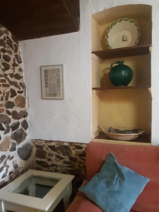 Bonita Casa Rural En La Sierra De Aracena La Presa  Eksteriør billede