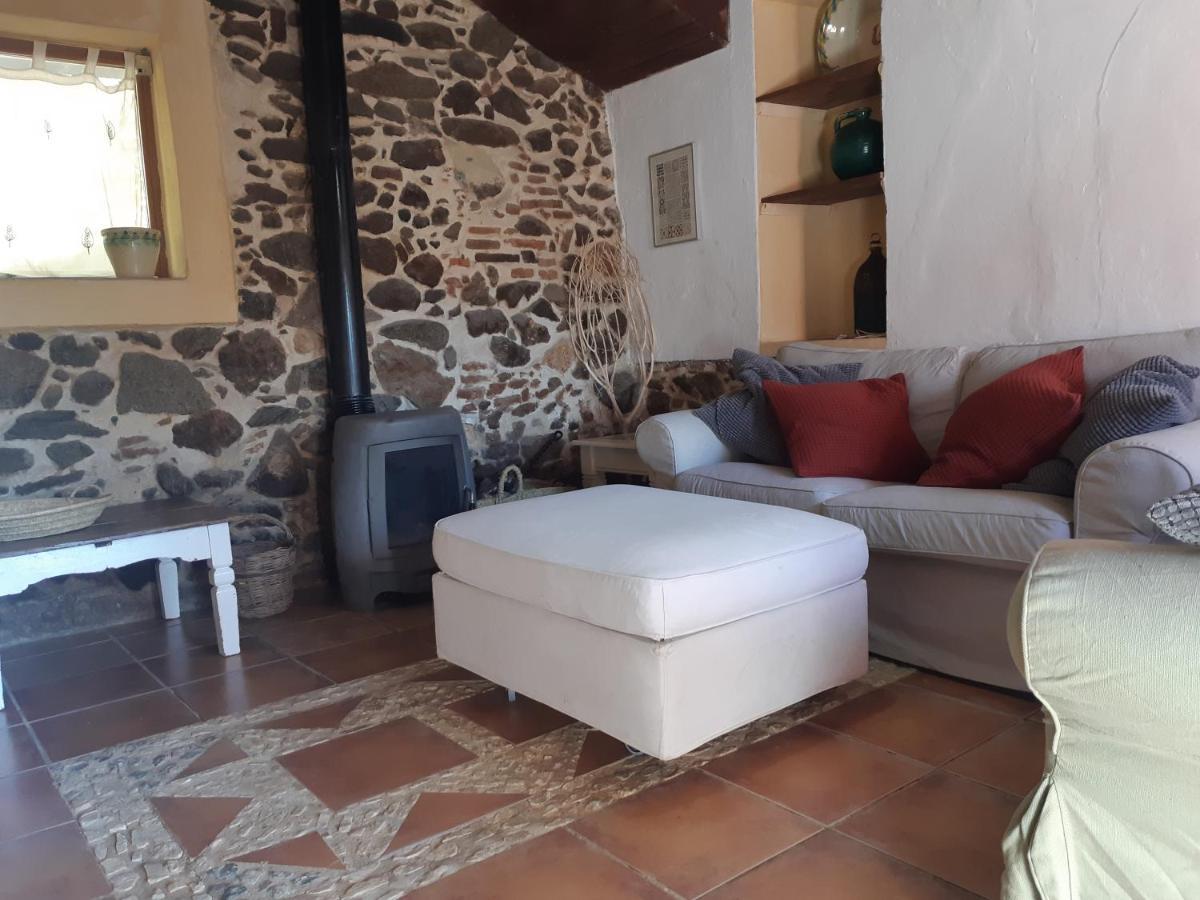 Bonita Casa Rural En La Sierra De Aracena La Presa  Eksteriør billede